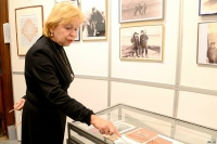 Выставка, посвященная единственному профессору-нивху, открылась в Южно-Сахалинске